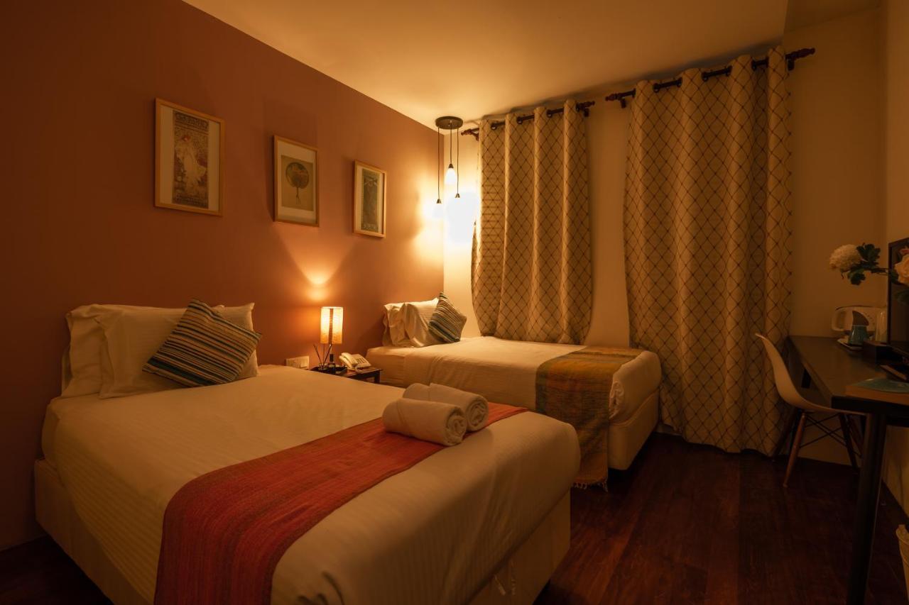 Spices Hotel George Town Extérieur photo