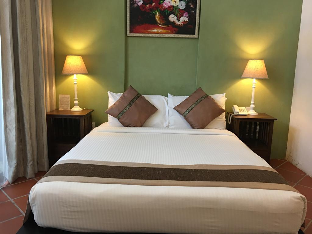 Spices Hotel George Town Extérieur photo