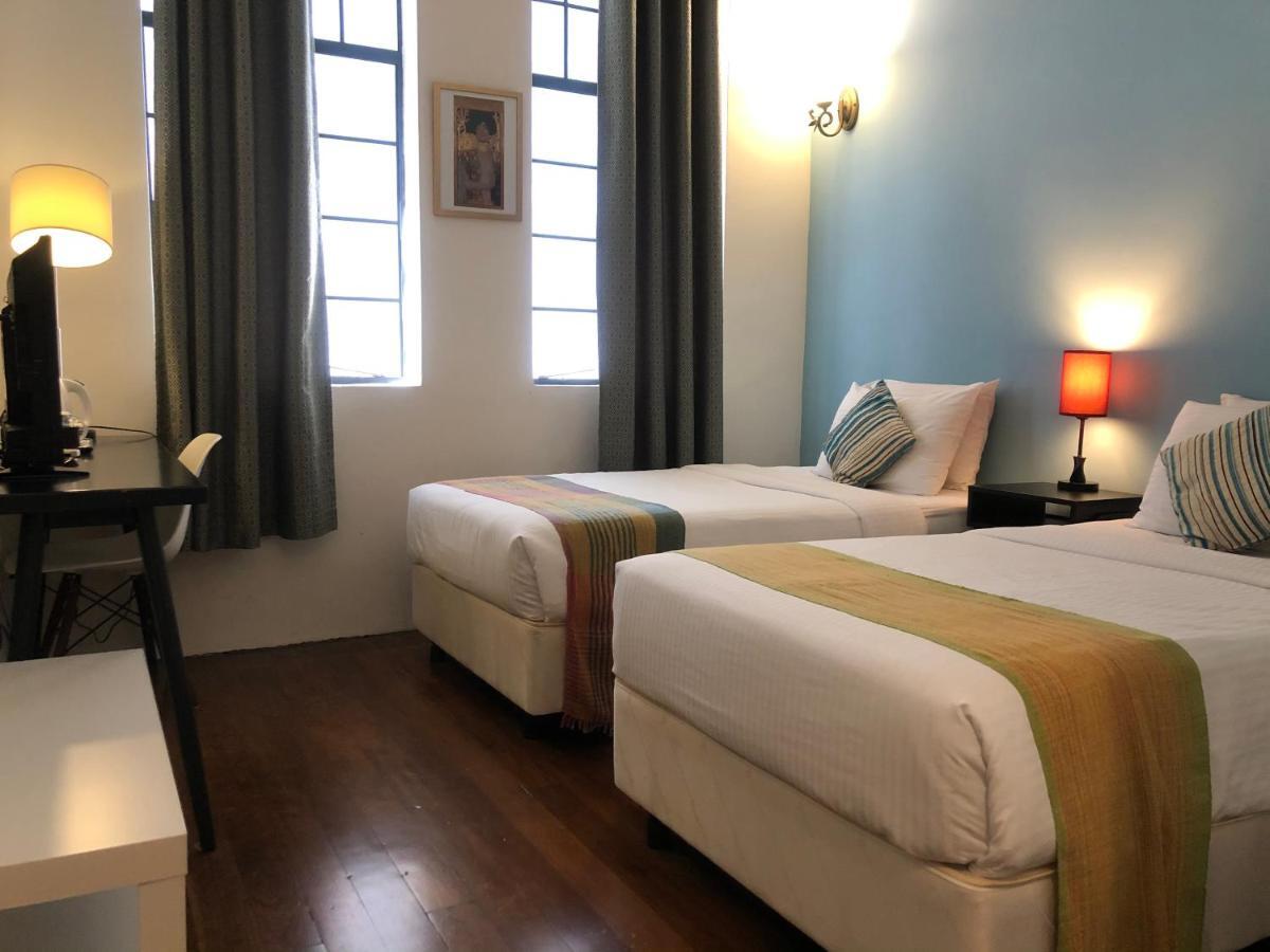 Spices Hotel George Town Extérieur photo